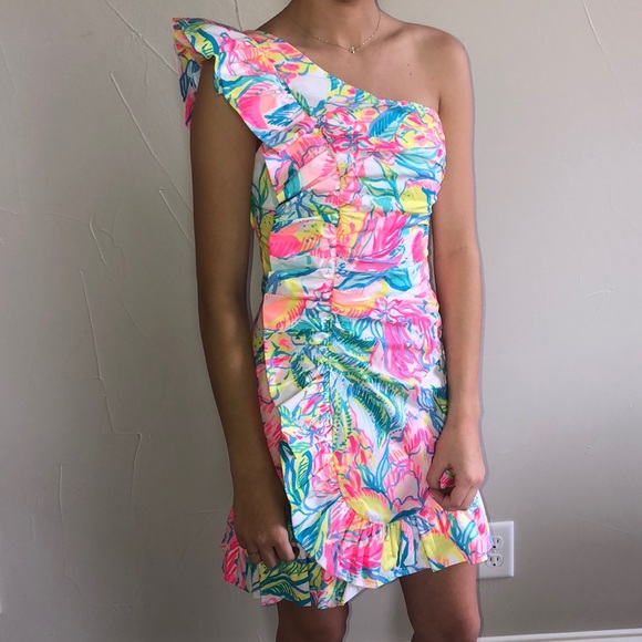 Lilly Pulitzer Dresses & Skirts - Lilly Pulitzer dress size 00